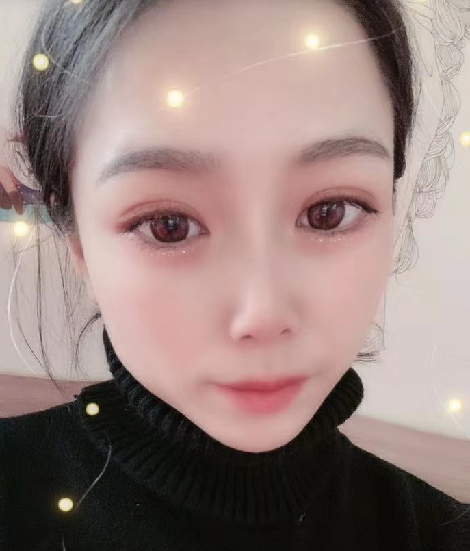 服务不错的小美女